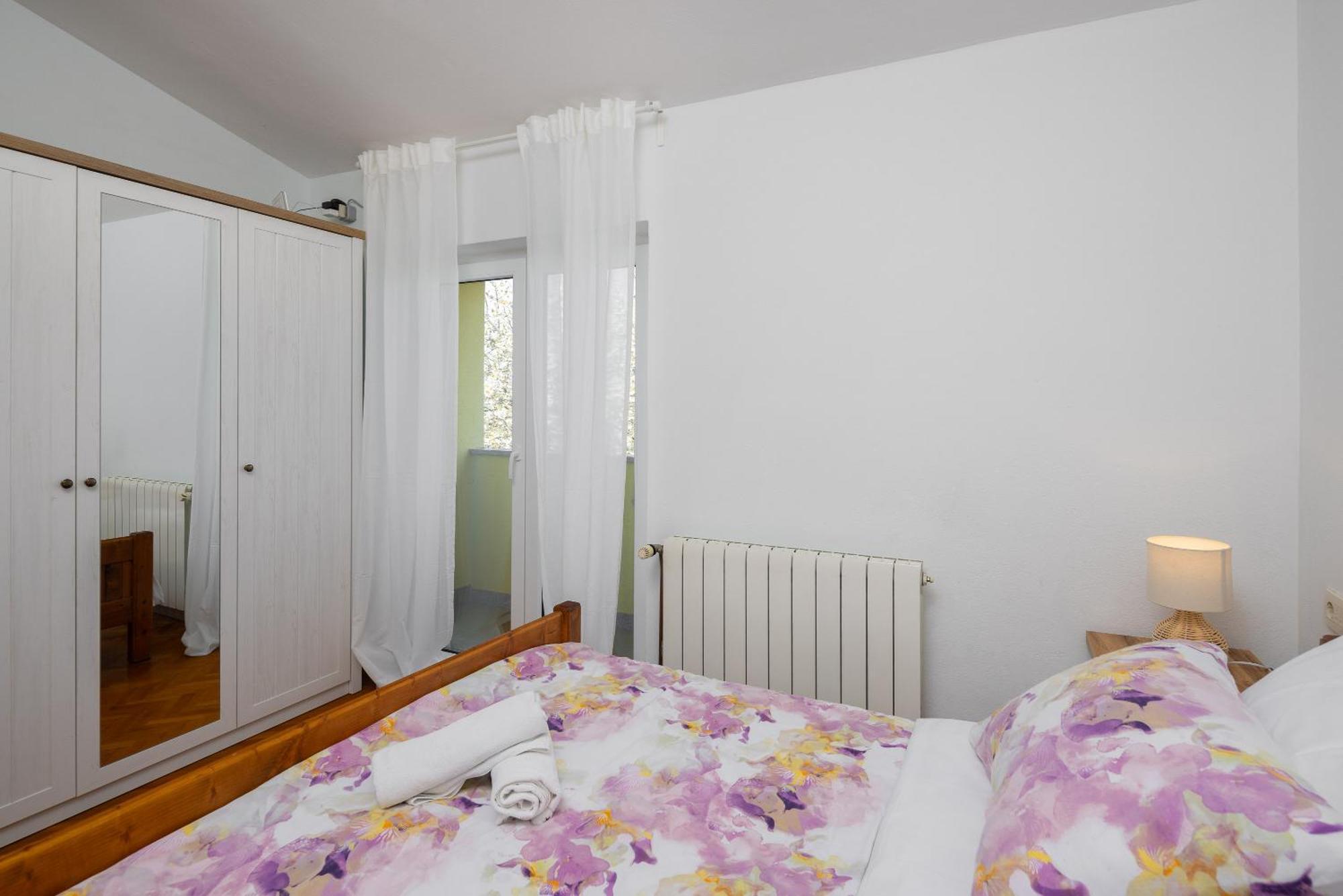 Holiday Residence Maja Katuni Extérieur photo