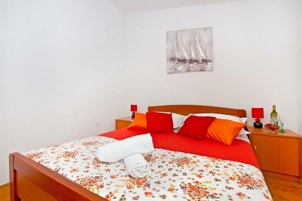 Holiday Residence Maja Katuni Extérieur photo